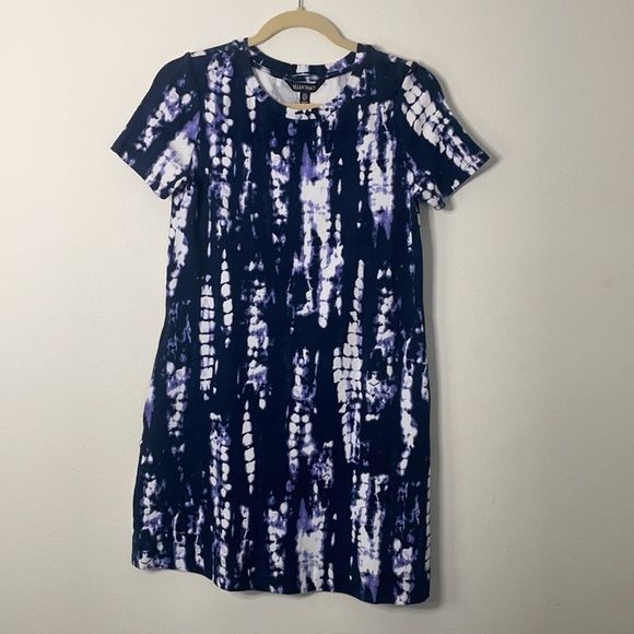 Ellen Tracy Blue & White Tye Dye T-Shirt Dress Size Small - Picture 4 of 12